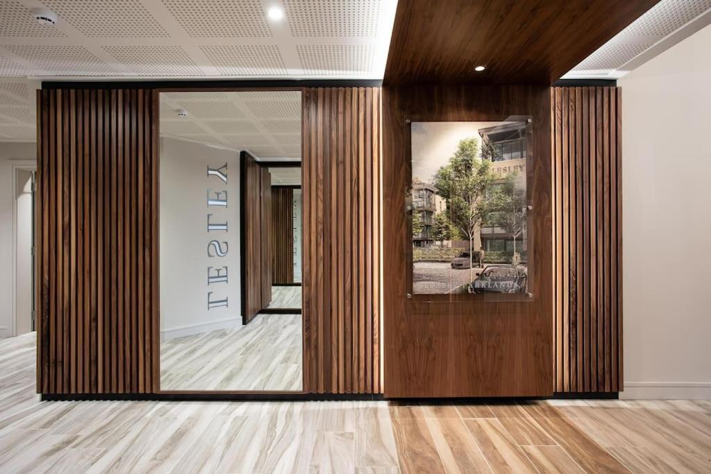 Stunning 2Br Next To The City Airport Bhd - Free Parking Μπέλφαστ Εξωτερικό φωτογραφία